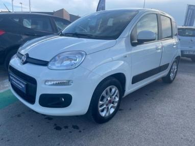 Voir le détail de l'offre de cette FIAT Panda 1.2 8v 69 ch S&S Lounge 2019 Euro6D de 2019 en vente à partir de 132.49 € / mois