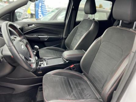 FORD Kuga 1.5 Flexifuel-E85 150 ch Stop&Start ST-Line 170g 4x2 Euro6.2 à vendre à Troyes - Image n°6