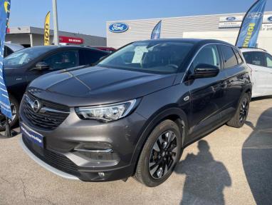 Voir le détail de l'offre de cette OPEL Grandland X 1.2 Turbo 130 ch Design Line BVA de 2019 en vente à partir de 258.68 €  / mois