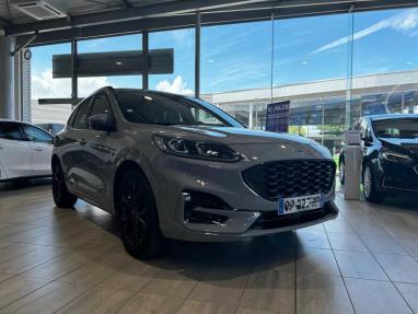 Voir le détail de l'offre de cette FORD Kuga 2.5 Duratec 190ch FHEV E85 Graphite Tech Edition BVA de 2023 en vente à partir de 41 990 € 