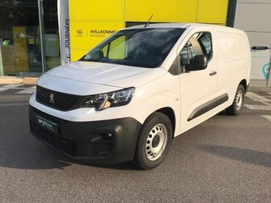 Voir le détail de l'offre de cette PEUGEOT Partner XL 950kg BlueHDi 100ch S&S de 2023 en vente à partir de 237.29 €  / mois