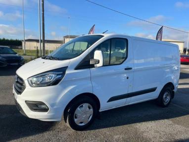 Voir le détail de l'offre de cette FORD Transit Custom Fg 280 L1H1 2.0 EcoBlue 130 Trend Business 7cv de 2022 en vente à partir de 278.95 €  / mois