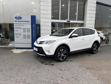 Voir le détail de l'offre de cette TOYOTA RAV4 124 D-4D Lounge 2WD de 2015 en vente à partir de 447.62 €  / mois