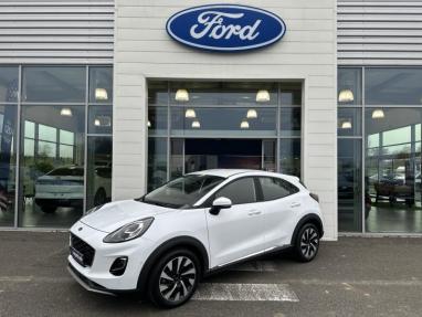 Voir le détail de l'offre de cette FORD Puma 1.0 Flexifuel 125ch S&S mHEV Titanium de 2024 en vente à partir de 240.87 €  / mois