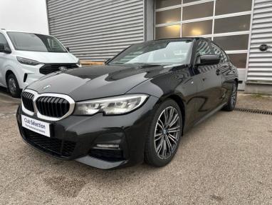 Voir le détail de l'offre de cette BMW Série 3 318dA MH 150ch M Sport de 2022 en vente à partir de 376.24 €  / mois