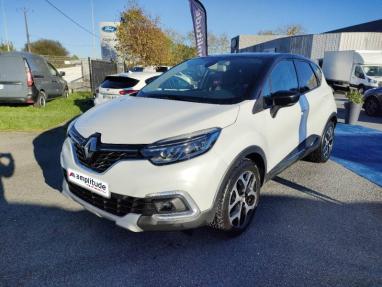 Voir le détail de l'offre de cette RENAULT Captur 0.9 TCe 90ch energy Intens Euro6c de 2019 en vente à partir de 179.21 €  / mois