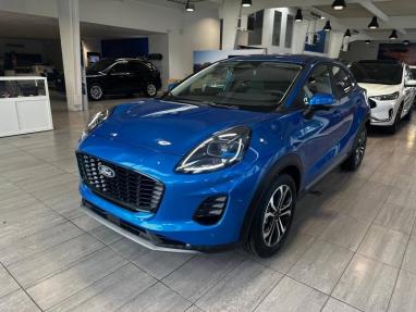 Voir le détail de l'offre de cette FORD Puma 1.0 EcoBoost Hybrid 125ch Titanium S&S Powershift de 2025 en vente à partir de 26 990 € 