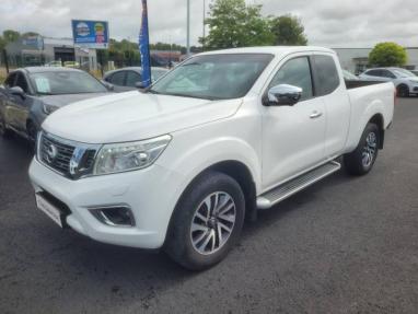 Voir le détail de l'offre de cette NISSAN Navara 2.3 dCi 160ch King-Cab Tekna de 2017 en vente à partir de 364.96 €  / mois
