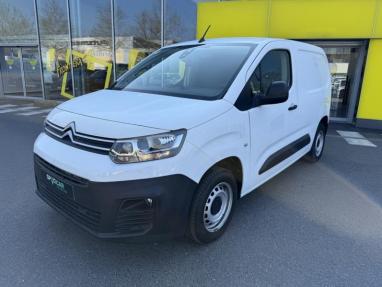 Voir le détail de l'offre de cette CITROEN Berlingo Van M 650kg BlueHDi 100 S&S Club BVM5 de 2019 en vente à partir de 171.51 €  / mois