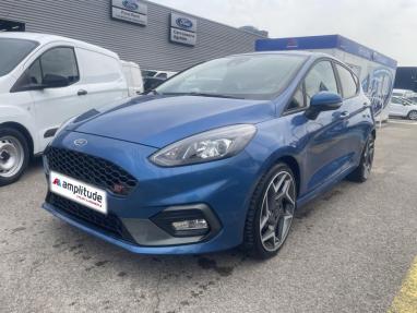 Voir le détail de l'offre de cette FORD Fiesta 1.5 EcoBoost 200ch Stop&Start ST-Plus 5p Euro6.2 de 2019 en vente à partir de 288.24 € / mois