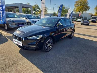 Voir le détail de l'offre de cette SEAT Leon 1.5 eTSI 150ch Xcellence DSG7 de 2023 en vente à partir de 211.63 €  / mois