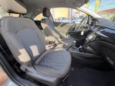 OPEL Corsa 1.4 90ch Design 120 ans Start/Stop 3p à vendre à Auxerre - Image n°11